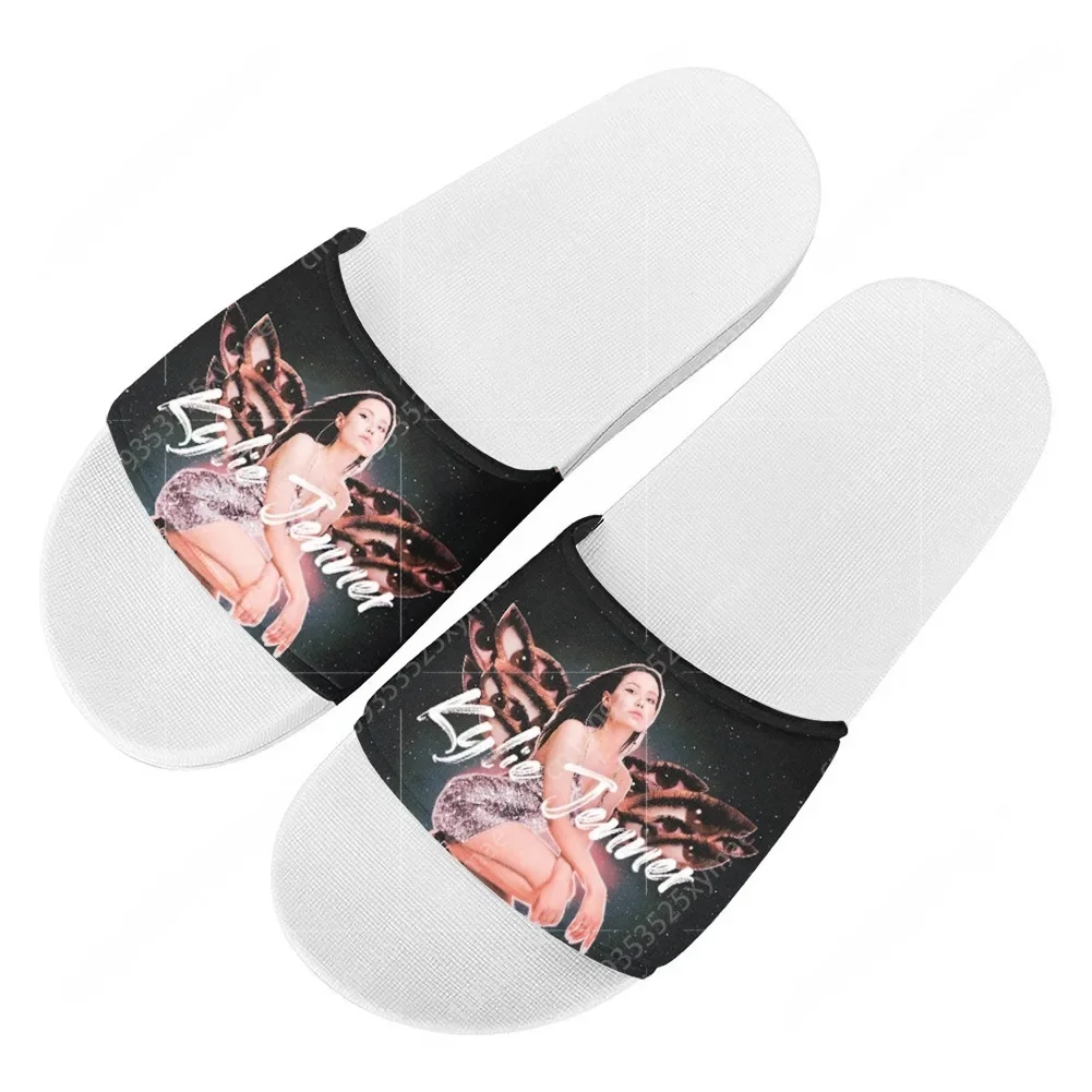 Kylie Jenner Slippers Home Wat - đánh giá và giá Men Shoes Models