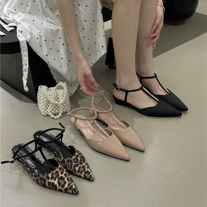Womens Pointed Toe T-Strap Kit - đánh giá và giá Dress Shoe Pointed
