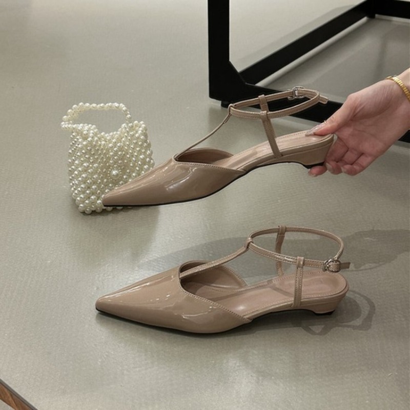 Womens Pointed Toe T-Strap Kit - đánh giá và giá Dress Shoe Pointed