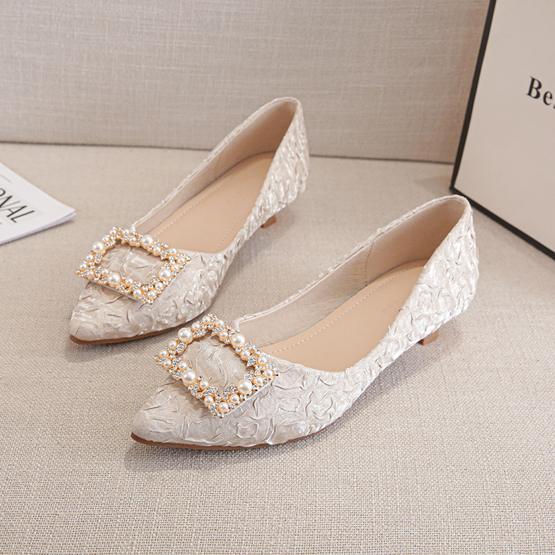 Ivory Textured Satin Pointed T - đánh giá và giá Dress Shoe Pointed