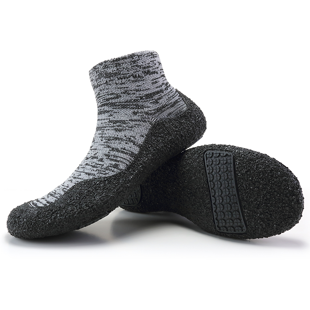 Skinners Swimming Sneakers Yog - đánh giá và giá Minimalist Barefoot Shoe